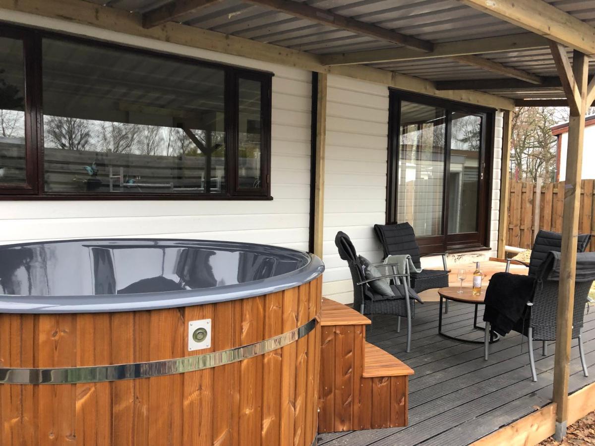 Hottub Forest Chalet Op De Veluwe! Putten Exteriör bild
